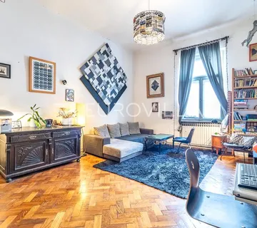 Zagreb, centar, funkcionalan trosoban stan 80 m²
