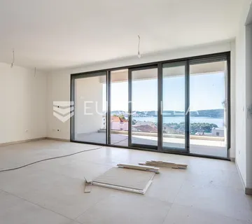 Trogir, Čiovo, ekskluzivan penthouse s privatnim bazenom - cover