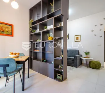 Split, Tršćanska - renovirani stan s parkirnim mjestom - Bol