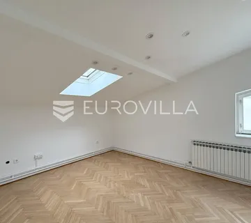 Zagreb, Donji grad, poslovni prostor 93 m²