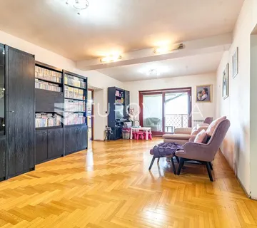 Samobor, obiteljska kuća 553 m² na građevinskoj parceli 6985 m² s pogledom na grad - cover
