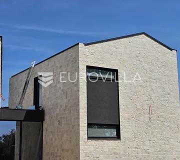 Istra, Veleniki, kamena vila s bazenom - Veleniki, Poreč