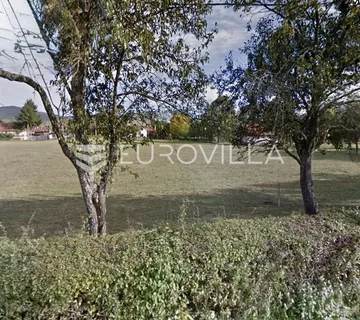 Otočac, Ličko Lešće, građevinsko zemljište za izgradnju kuće 1235 m² - Ličko Lešće, Otočac