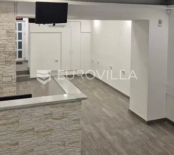 Osijek, Centar, lijepo uređen poslovni prostor 54 m², odlična lokacija