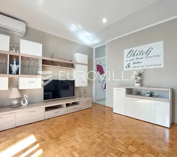 Istra, Pula, dvosoban stan na Vidikovcu, 60 m² - cover