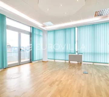 Zagreb, Lučko, najam uredskog prostora u poslovnoj zoni, 450 m2 - cover