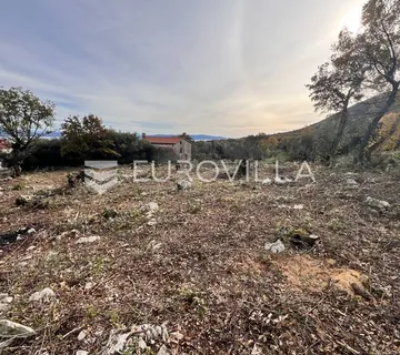 Istra, Labin - građevinsko zemljište na top lokaciji s pogledom na more, 1126 m2 - cover