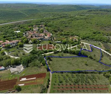 Istra, Kanfanar, građevinsko zemljište, NKP 8599 m2 - Mrgani, Kanfanar