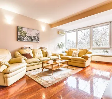 Ilica, prekrasan trosoban stan 91 m² za najam - Zagreb