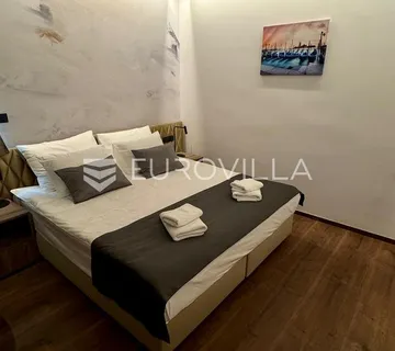 Varaždin Centar, useljiv trosobni stan 70 m² s uključenim režijama