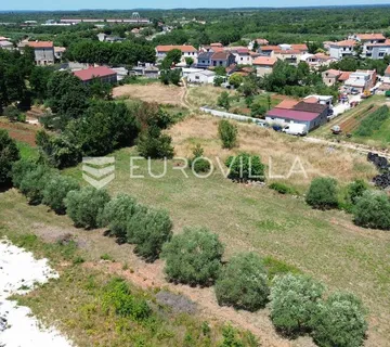 Istra, Vodnjan, građevinsko zemljište na mirnoj lokaciji