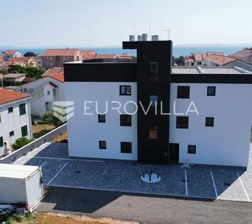 Zadar, Privlaka, luksuzno opremljen penthouse 165,88 m² s pogledom na more - cover