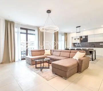Zagreb, Maksimir, prekrasan stan 114 m² - cover