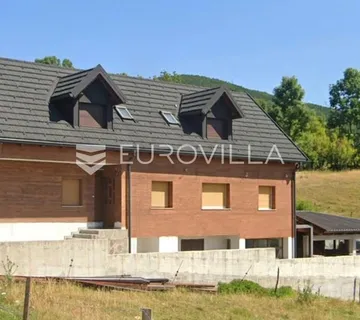G. Kotar, Mrkopalj, kuća sa 4 apartmana na terenu od 2075 m² - cover