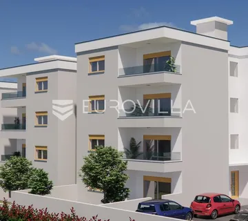 Pula, Centar, ekskluzivan trosoban stan u novogradnji, 2. kat, 58.65 m², lift, plin, top lokacija - Medulin