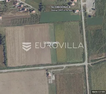 Slobodnica, građevinsko zemljište 9034 m² - Slobodnica, Sibinj