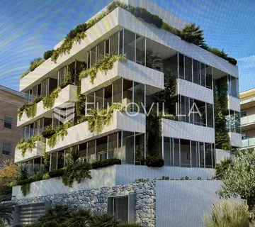 Split, Žnjan trosoban stan 125,43 m² s garažom i panoramskim pogledom - cover