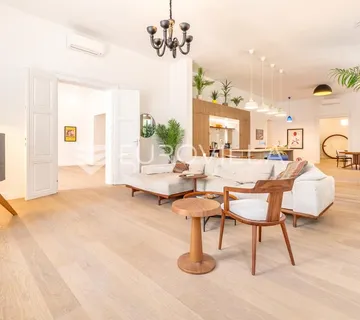 Zagreb, Zrinjevac, grandiozan stan 315m² s pogledom na park