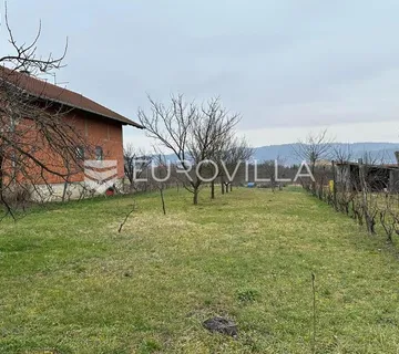 Požega, Ive Čakalića, građevinsko zemljište
