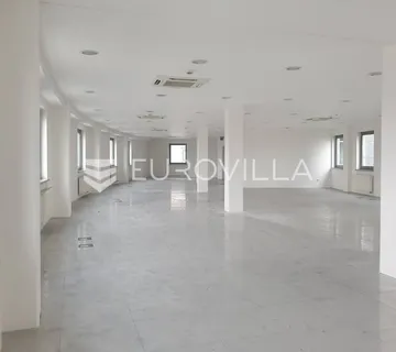 Poslovni prostor za zakup 500 m² Novi Zagreb, Buzin - Buzin, Zagreb