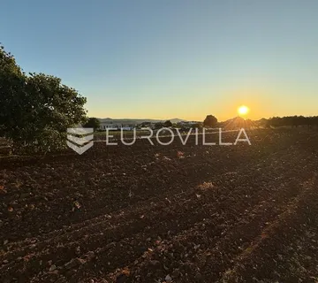 Zadar, Sveti Filip i Jakov, Turanj ekskluzivno građevinsko zemljište s pogledom na more