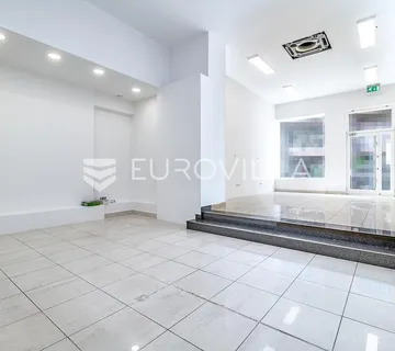 Zagreb, Centar, ulični poslovni prostor / lokal 70 m² - cover
