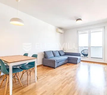 Zagreb, Trešnjevka, prekrasan dvosoban stan, garažno parkirno mjesto 63 m² - cover