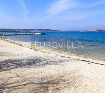 Zadar okolica, Karin Gornji, građevinsko zemljište prvi red do mora - Gornji Karin, Obrovac