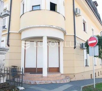 Đakovo, ordinacija 53 m² u centru grada, potpuno opremljena