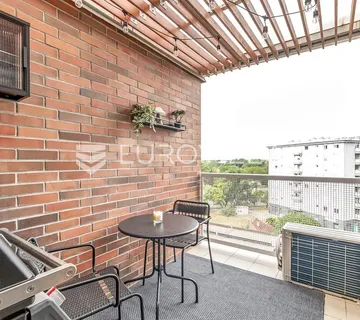 Zagreb, Knežija, prekrasan trosoban stan s garažom na odličnoj lokaciji 62 m²