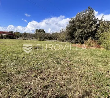 Istra, Rovinj - prekrasna parcela 800 m2 s pogledom na more - cover