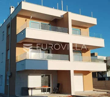 Pag, Mandre trosoban stan, apartman S2 na drugom katu 71 m² NOVOGRADNJA - Mandre, Kolan