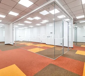 Zagreb, Lanište uređen poslovni prostor 202 m²