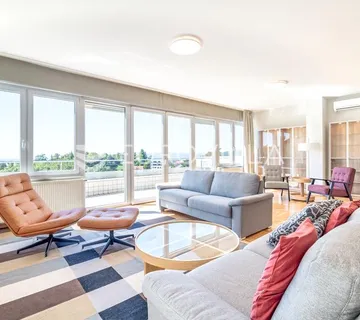 Zagreb, Gornje Prekrižje, Šestinski vrh, prekrasna kuća sa panoramskim pogledom, 240 m²