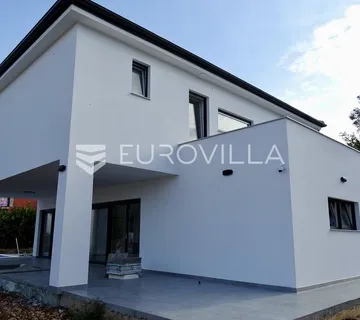 Malinska, Miholjice, obiteljska villa 161.78 m², s bazenom i pogledom na more - Malinska, Malinska-Dubašnica