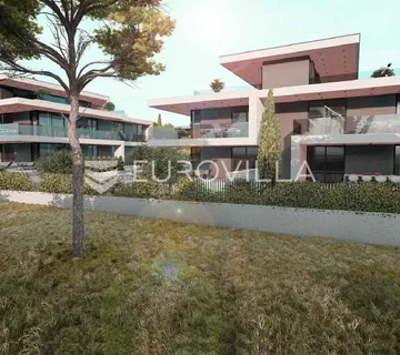 Istra, Rovinj, luksuzni dvoetažni trosobni stan 175,78 m² s fitness sobom i krovnom terasom