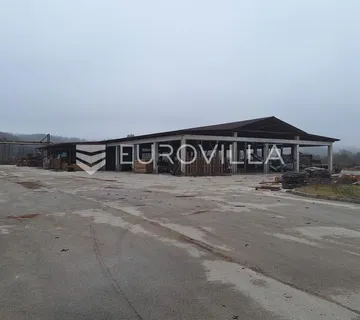 Vojnić, proizvodna hala i skladište 9000 m² na parceli od 25000 m², višenamjenska mogućnost - cover