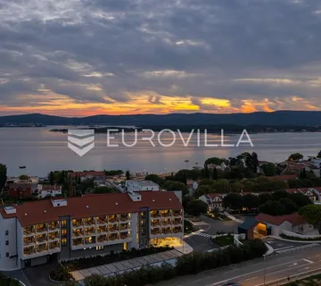 Zadar, Sv. Filip i Jakov, dvoetažna rezidencija u luksuznom stambenom kompleksu - Sveti Filip i Jakov