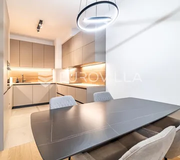 Zagreb, Heinzelova VMD, trosoban stan, PRVI NAJAM, 81 m², parking, spremište - cover