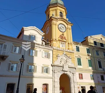 Rijeka, Korzo: Prostran poslovni prostor od 120 m² na vrhunskoj lokaciji - cover