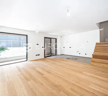 Zagreb, Jelenovac, ekskluzivni četverosobni stan, 145 m²
