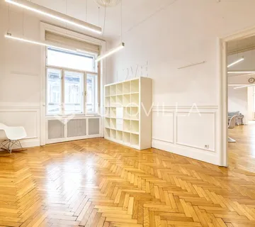 Zagreb, Centar, prekrasan građanski stan 136 m² - cover