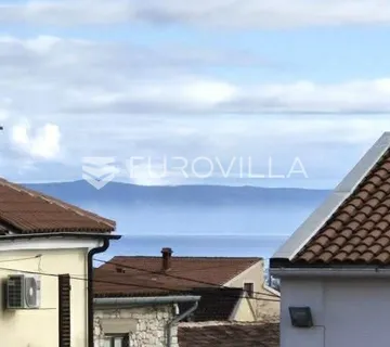 Istra, Ližnjan, prostran stan s terasom i pogledom na more, novogradnja