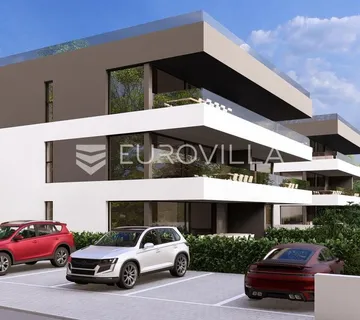 Istra, Poreč - novogradnja, stan u prizemlju sa vrtom, odlična lokacija