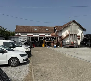 Osijek, Bilje, prodaje se poslovni prostor od 231 m2 na parceli od 669 m2