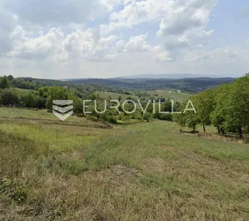 Breznički Hum, Radešić, građevinsko zemljište s površine 619 m²