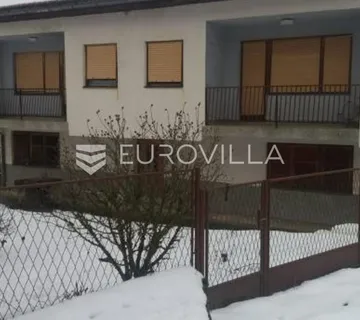 Vrbovsko, Moravice, samostojeća kuća sa tri stana, površine 288 m² - cover