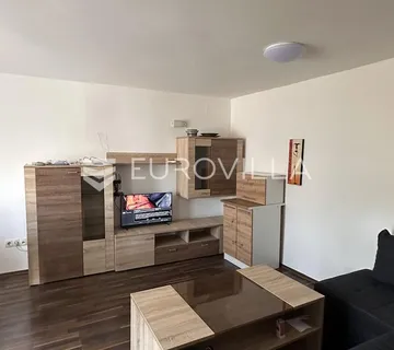 Zagreb, PREČKO, uređen dvosoban stan s balkonom, 52 m² - cover