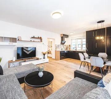 Zagreb, Maksimir, prekrasan dvosoban stan 56 m² - cover
