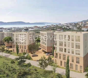 Trogir, Seget Donji, dvosoban stan na trećem katu neto korisne površine 90 m², S6, C - cover